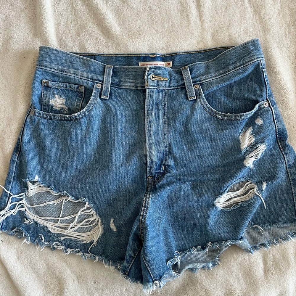 Levi’s High Waisted Mom Shorts